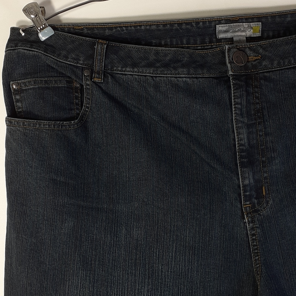 Fashion Bug 🟨 Wilshire 8 Short Women's Blue Jeans - Picture 6 of 16